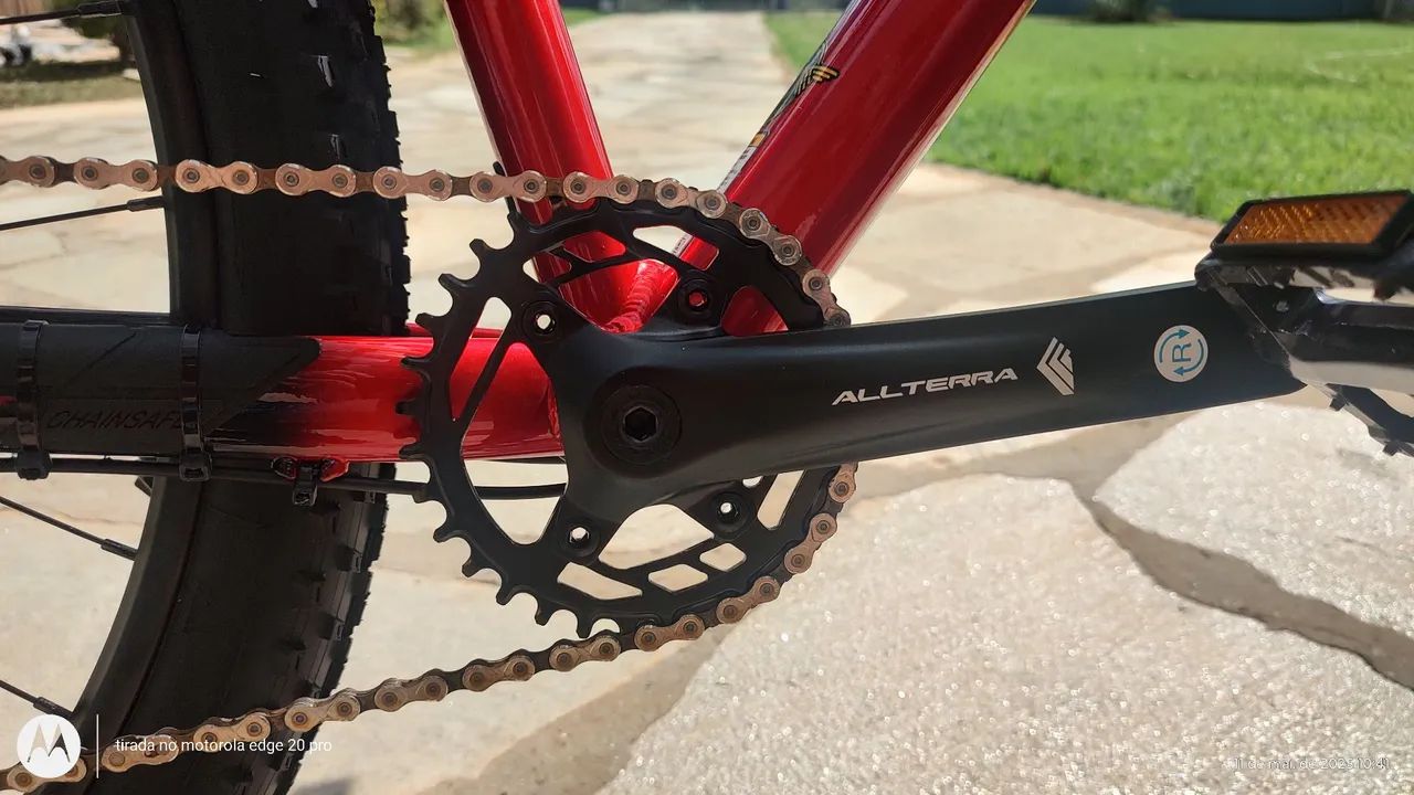 Bicicleta Mountain Bike Vermelha GT Avalanche Elite 29. - Foto 3