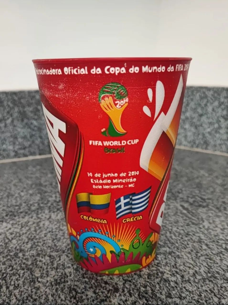 Copos colecionáveis 