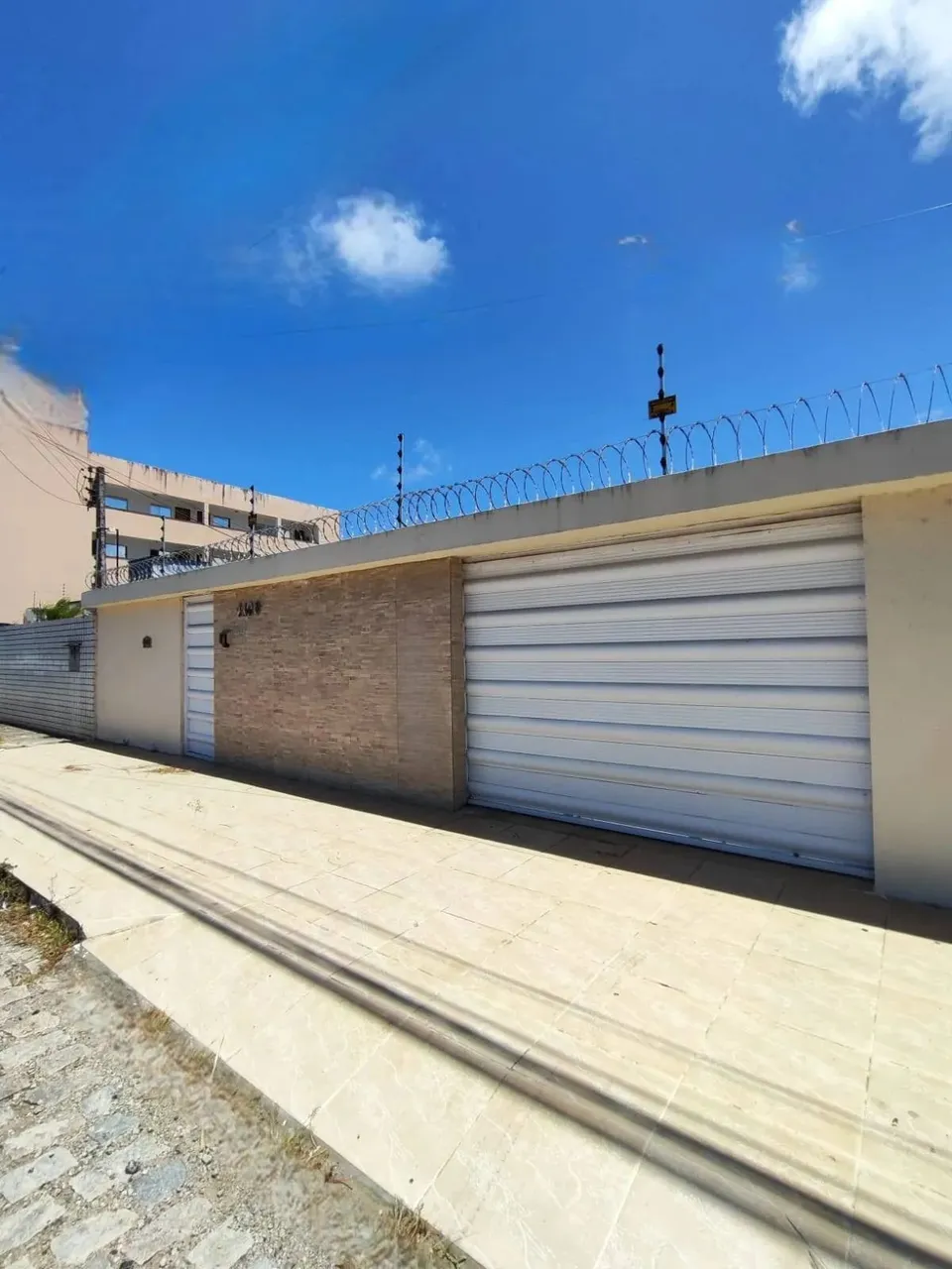 CASA | 4 quartos | LAGOA NOVA