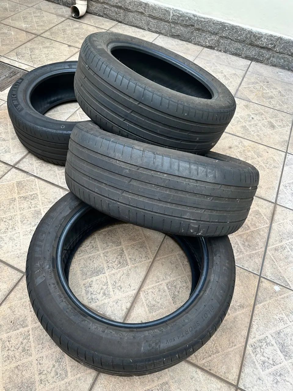 Pneu Michelin Pilot Sport 4 SUV - Foto 2