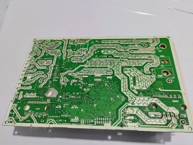 Placa Midea - (KFR-35W/BP3N1-(RX62T+41560).D.13.WP2?1) - Foto 3