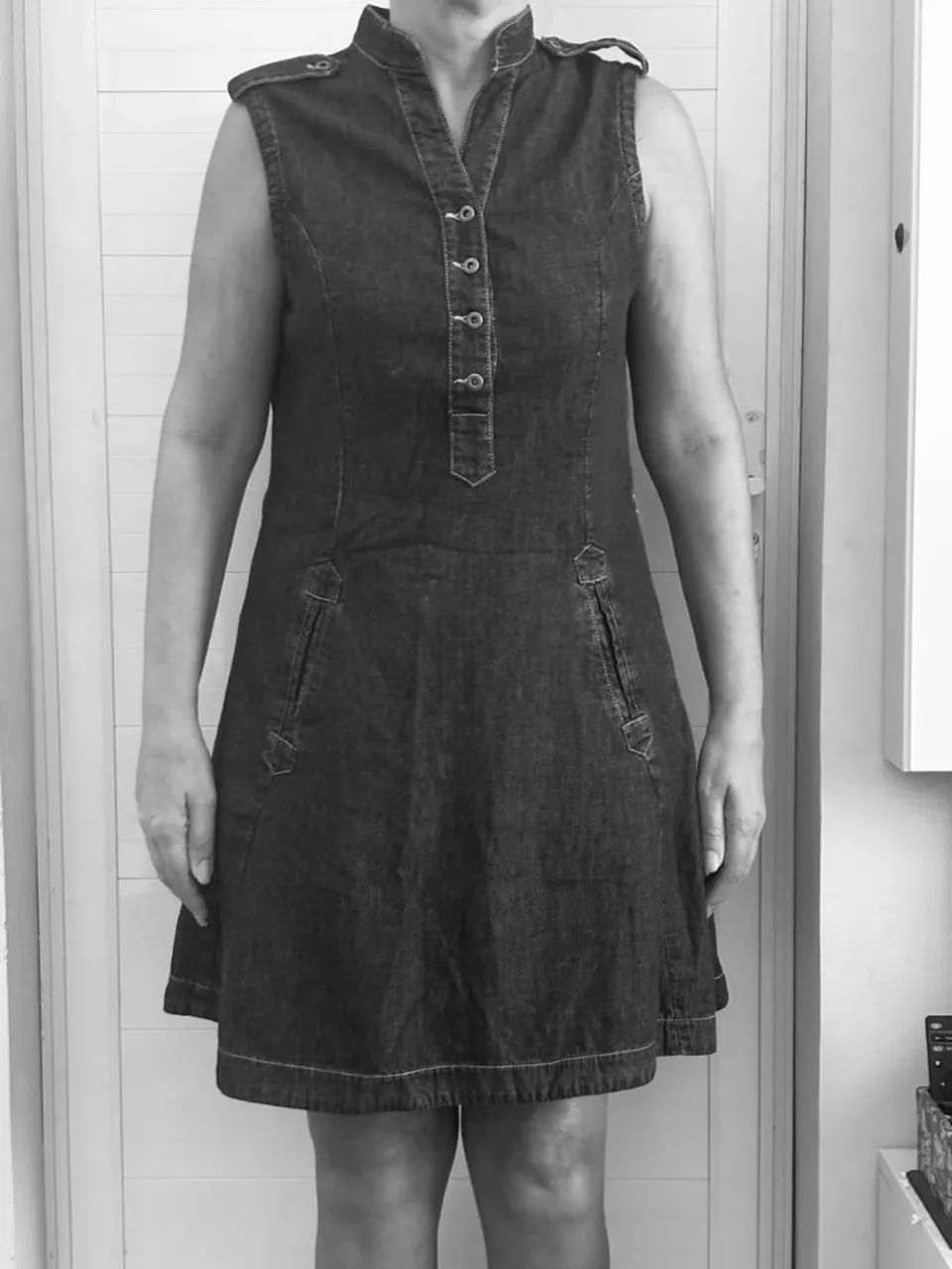 Vestido Jeans preto . - Foto 2