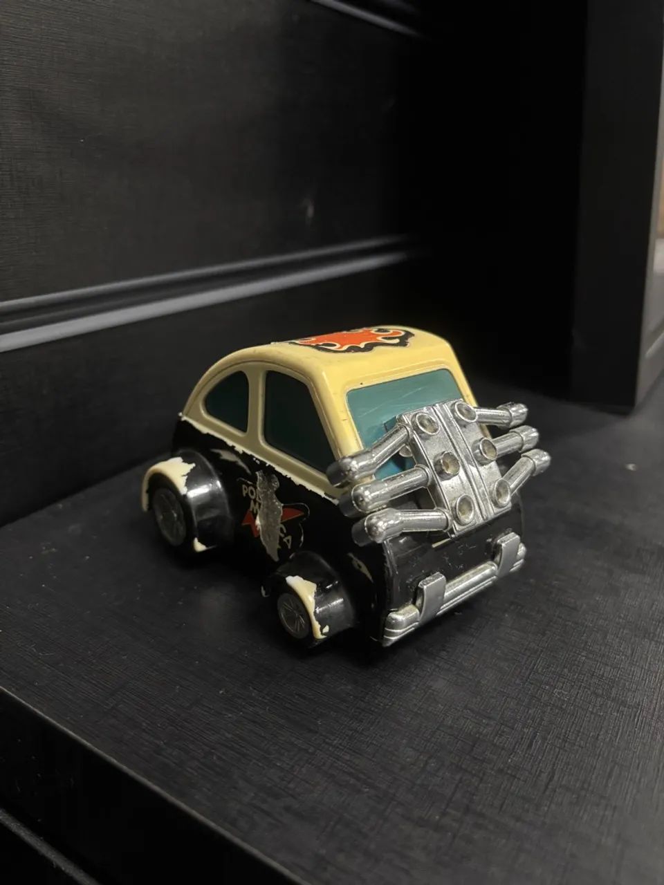 Carrinho de Brinquedo Antigo