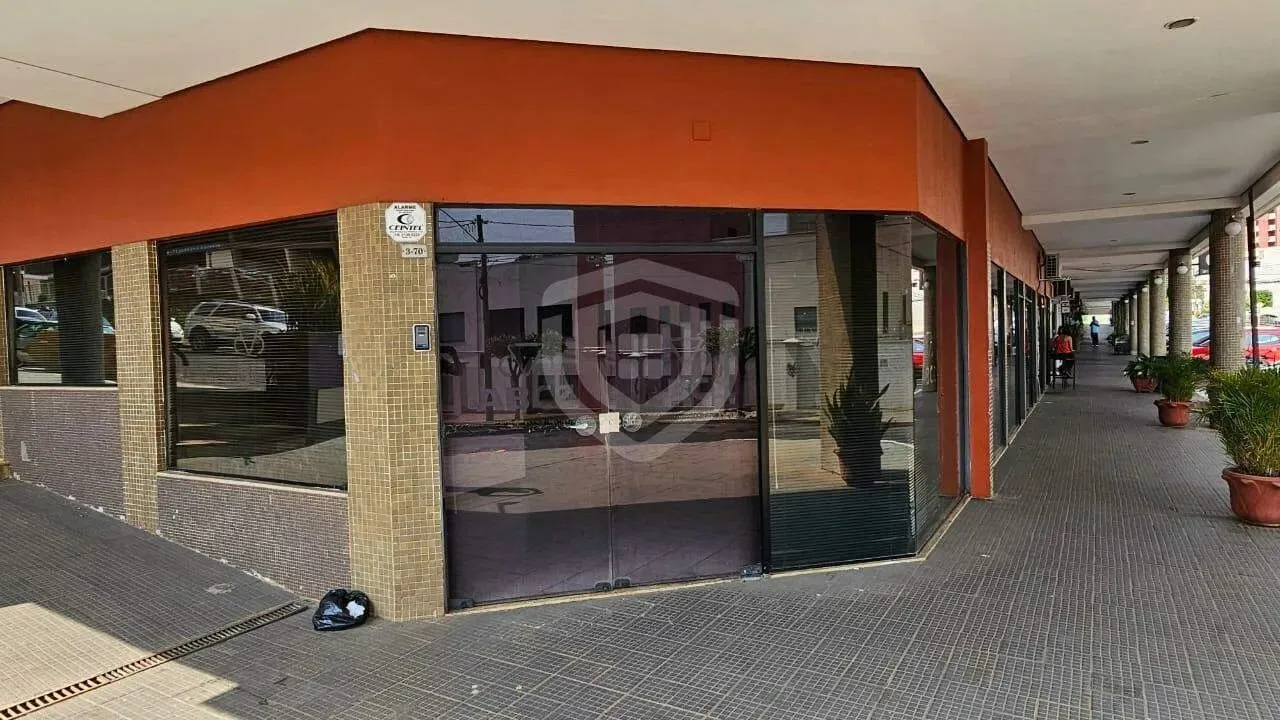 SALAS COMERCIAIS EXCELENTE LOCALIZAÇÃO