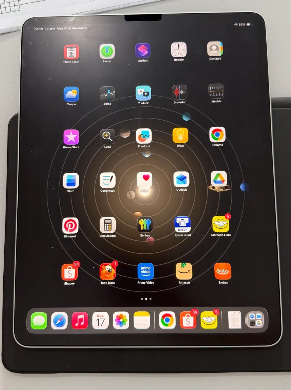 iPad Pro 5 geração  12,9 256gb + pencil pro + Magic Keyboard.