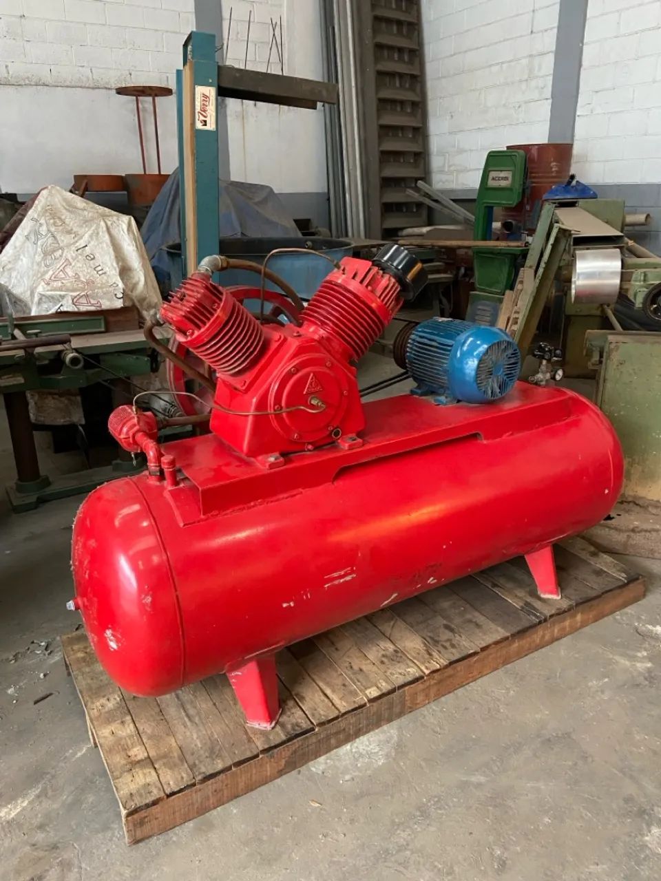 Compressor de Ar Schulz 40 Pés 360 Litros