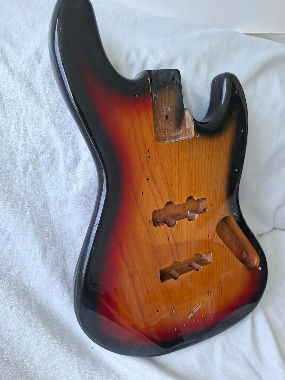 Corpo para baixo Sx 04 cordas em Ash - Foto 2