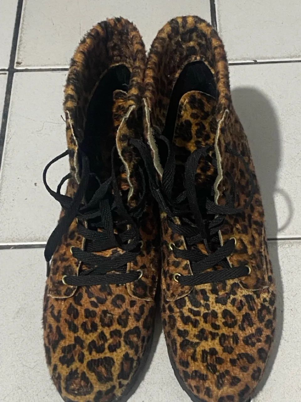 Botas Animal Print - Estilo e Conforto - Foto 5
