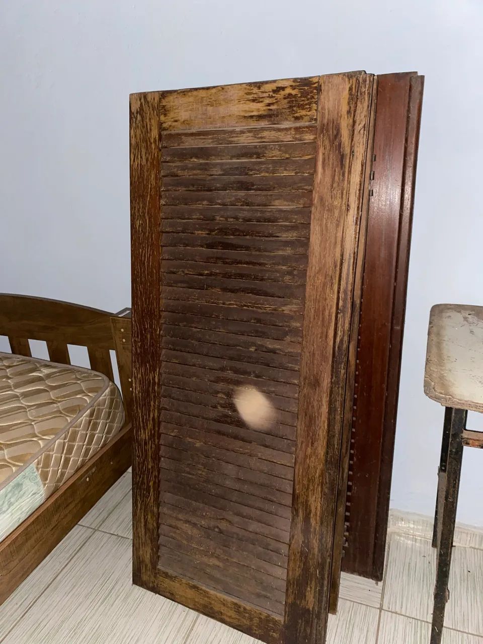 Janela de Madeira64706494828161120