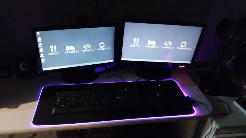 PC GAMER COM MONITORES E ACESSORIOS