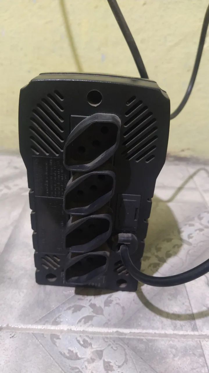 Estabilizador para Computadores e eletrônicos  - Foto 2