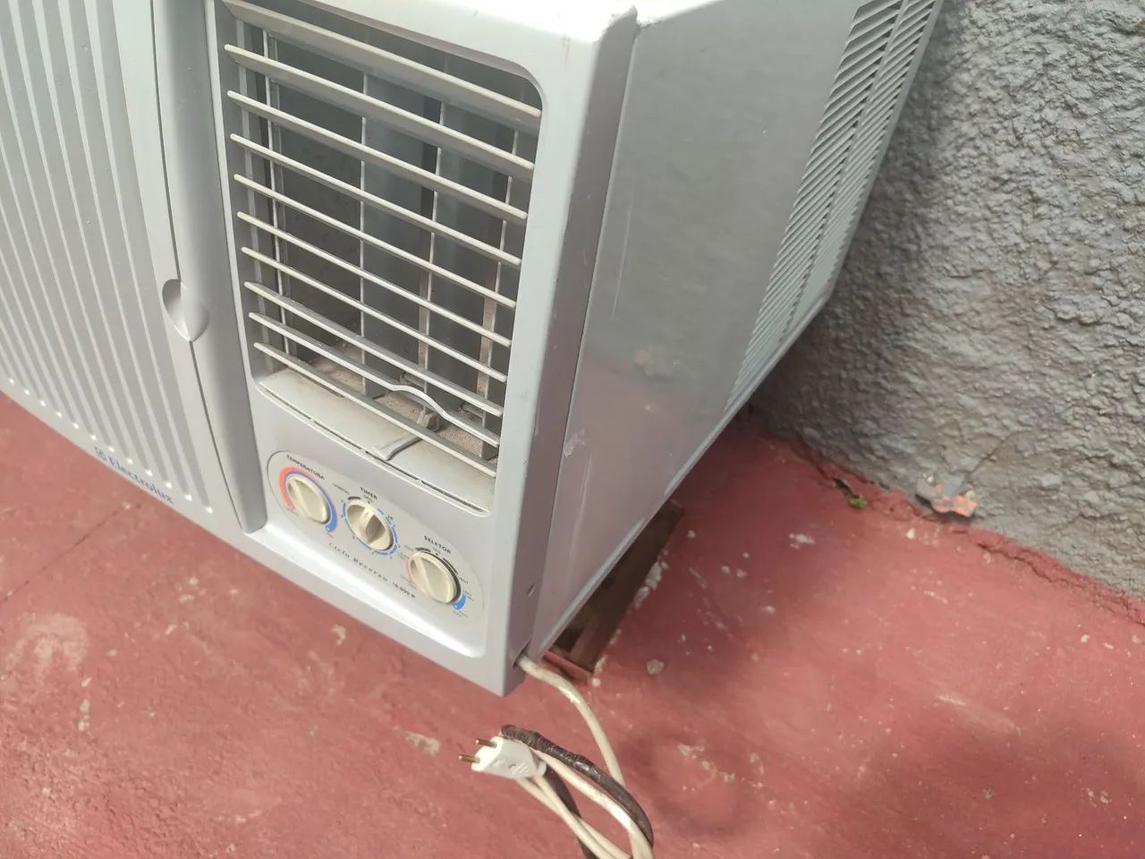 Ar 10 mil BTUs Eletrolux  - Foto 3