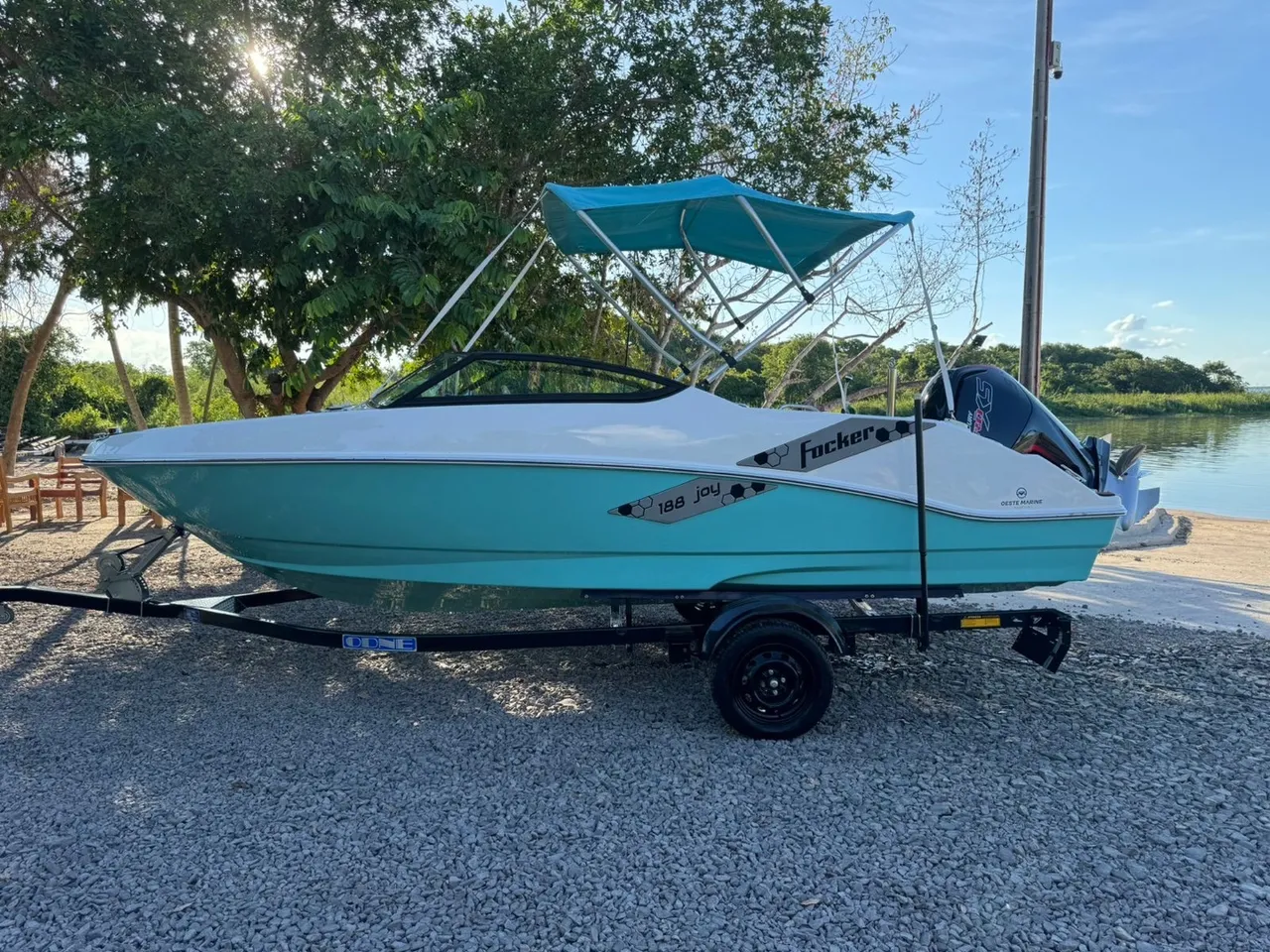 Focker Joy 188 Ano 2022 - Mercury 115HP