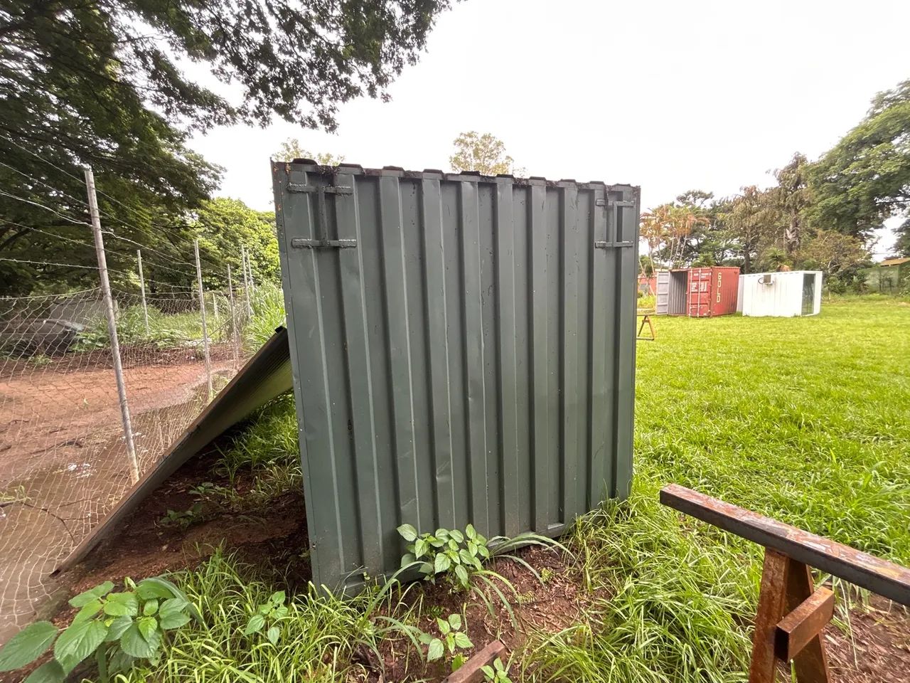 Container  obra guarda ferramentas cimento betoneira tetra chave