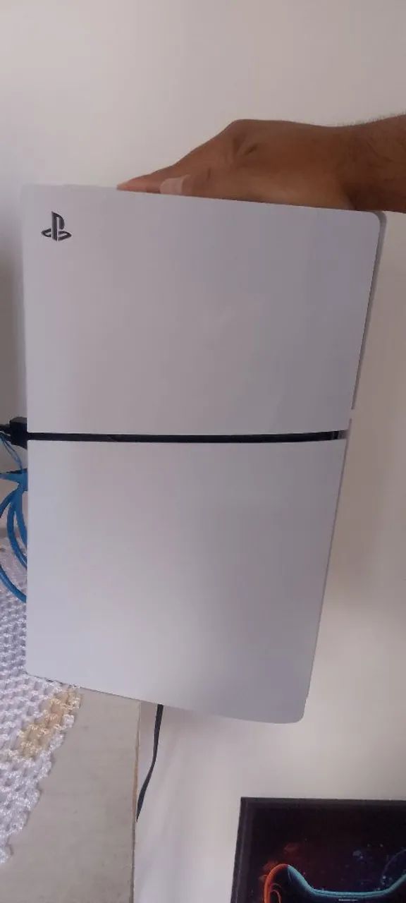 SELLING PS5 SLIM WITH DRIVER64313241441666121