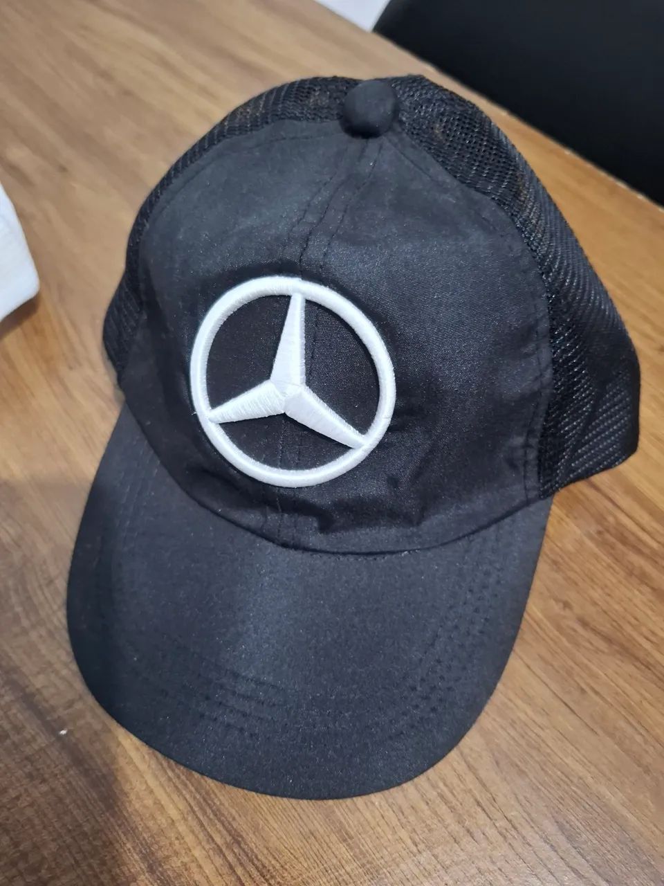 Reduzi Dois bonés da Marca Mercedes Benz/ Divena  - Foto 4