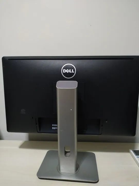 Monitor Dell 23.5 polegadas IPS em perfeito estado - Foto 4
