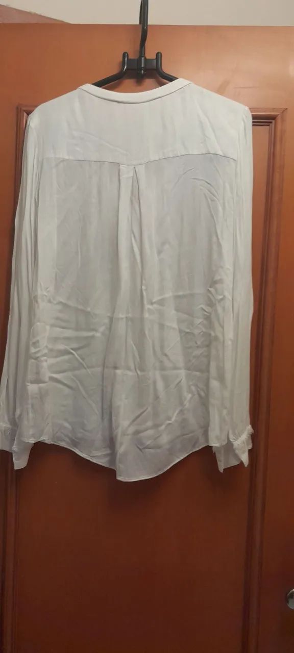Camisa branca feminina - Foto 3