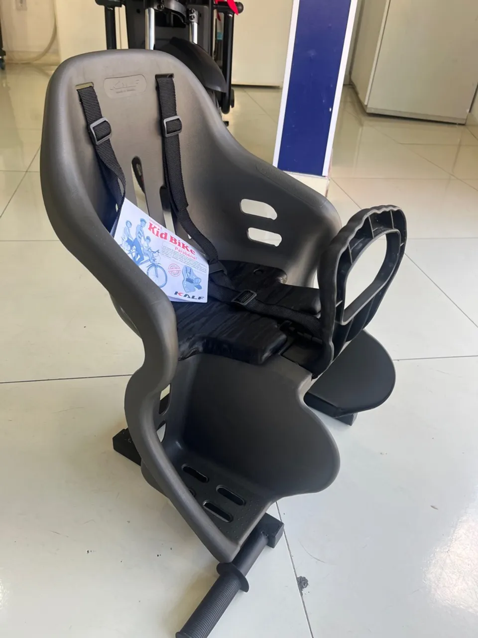 Cadeirinha scooter elétrica