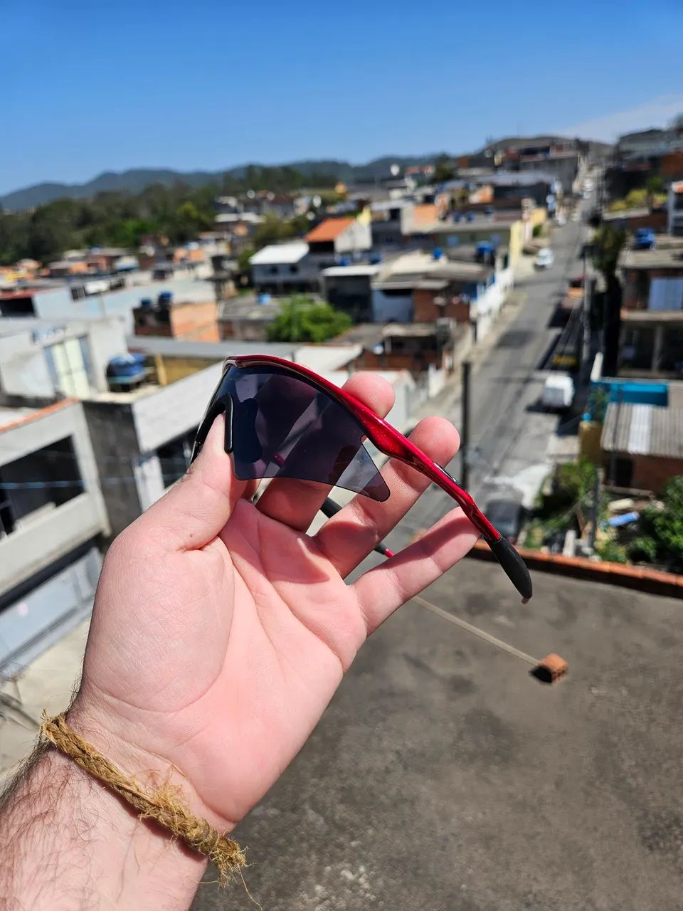 Oakley M Frame red