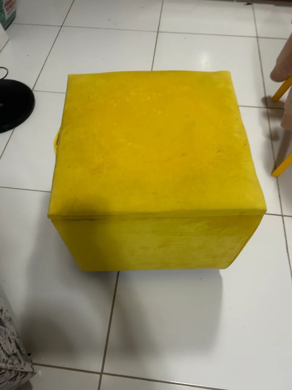 Puff em Madeira 64209940103810122