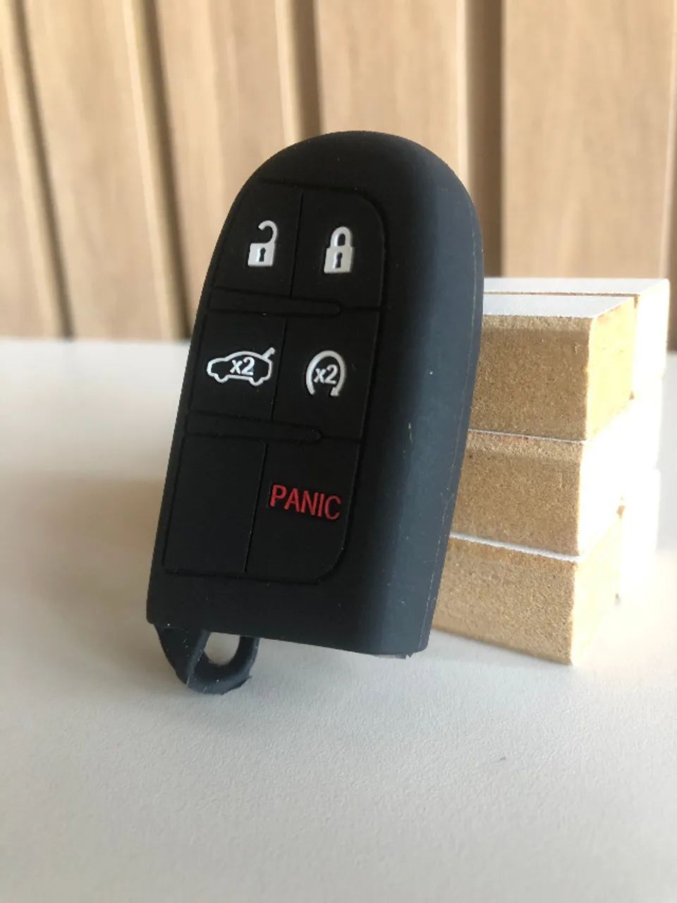 Capa de Chave em Silicone Premium Chave Presença Jeep Compass Toro - Foto 3