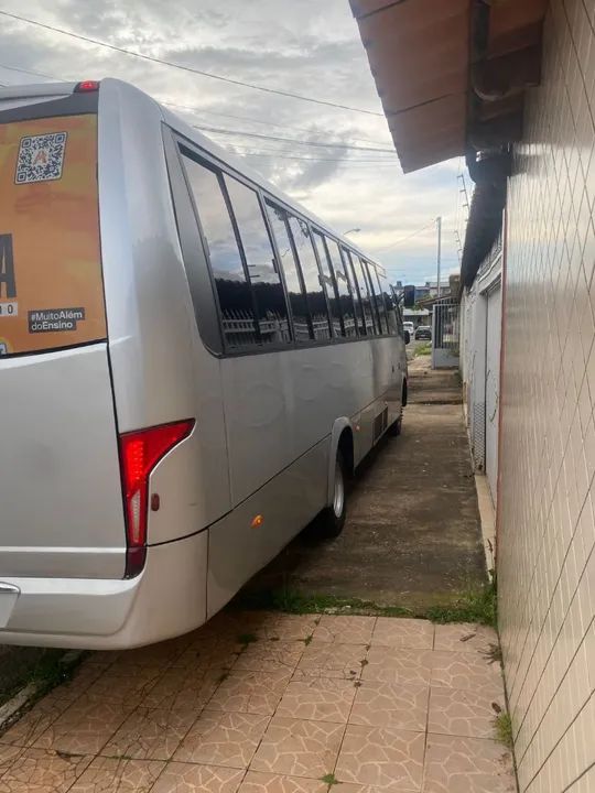 Volare w9 executivo 33 lugares 2012 com ar condicionado  - Foto 3