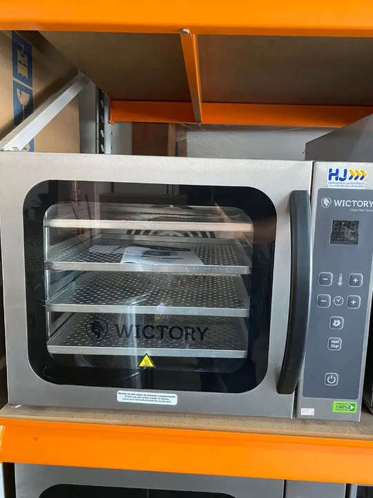 NZ. Forno WICTORY elétrico convector digital 4 assadeiras perfuradas com vapor