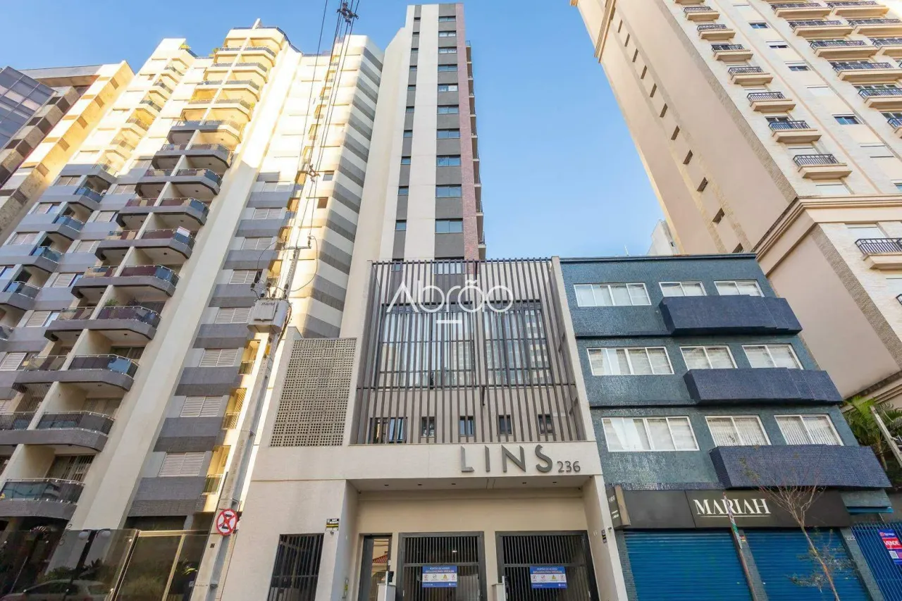 Apartamento de 1 quarto à venda no Batel, em Curitiba - com 1 vaga de garagem - 24m² | Ref