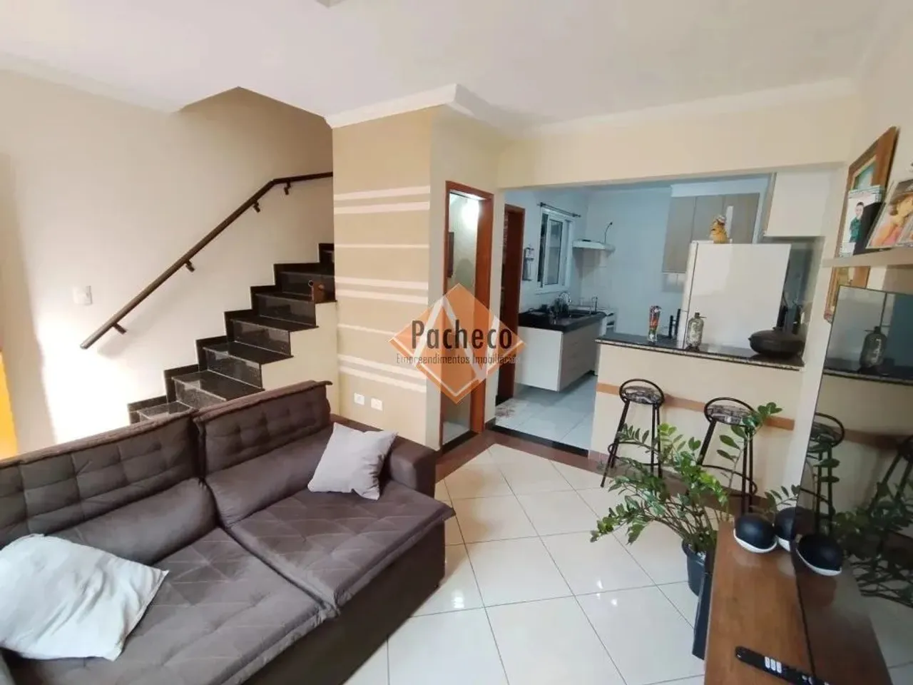 Sobrado em Condomínio na Ponte Rasa, 2 suítes, 1 vaga, 60m², R$360.000,00