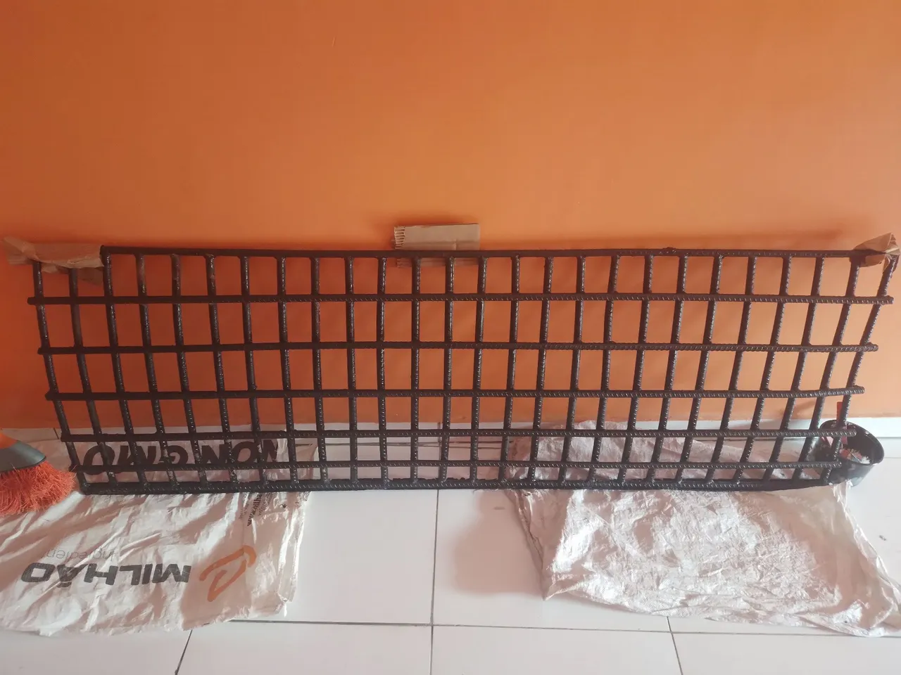 Vendo grade de entrada de garagem