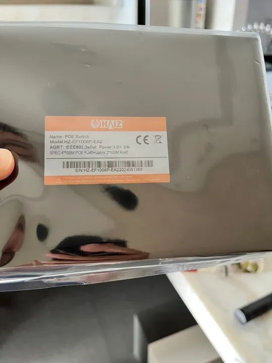 Switch 4 Portas Poe Ativo + 2 Uplink Câmeras Ip 10/100m - Foto 2