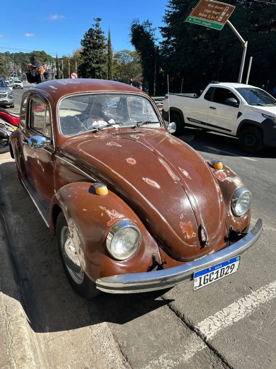 Fusca 1974, alinhamento impecável, interior novo em couro, terceiro dono, todo revisado.  - Foto 2