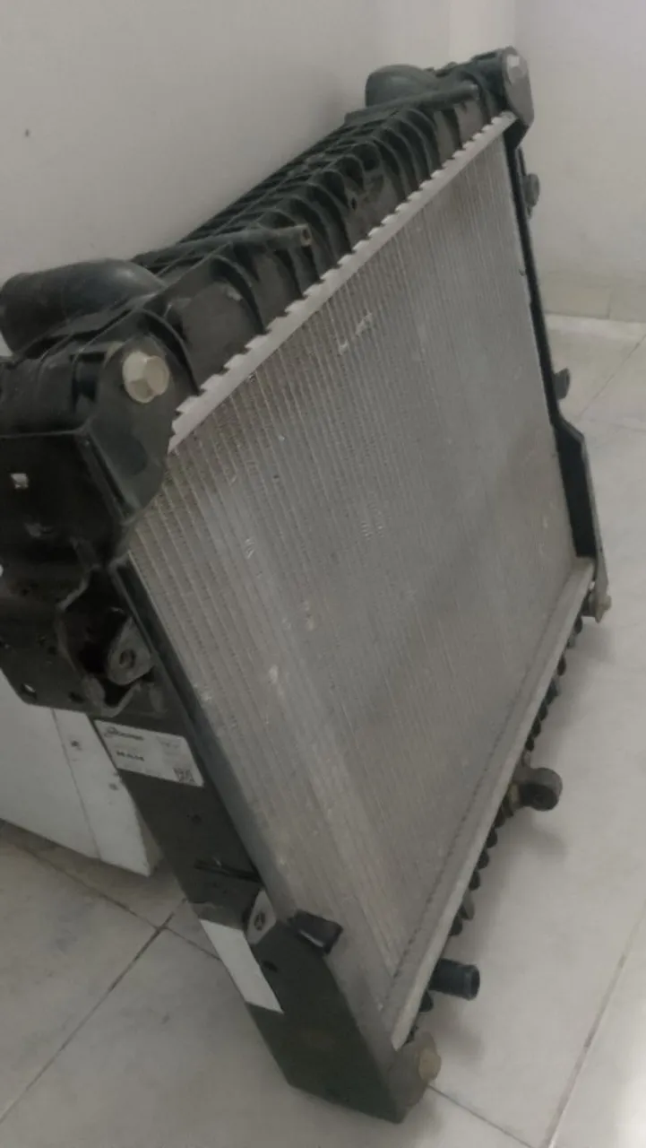 Radiador para Caminhão VW 5150- *