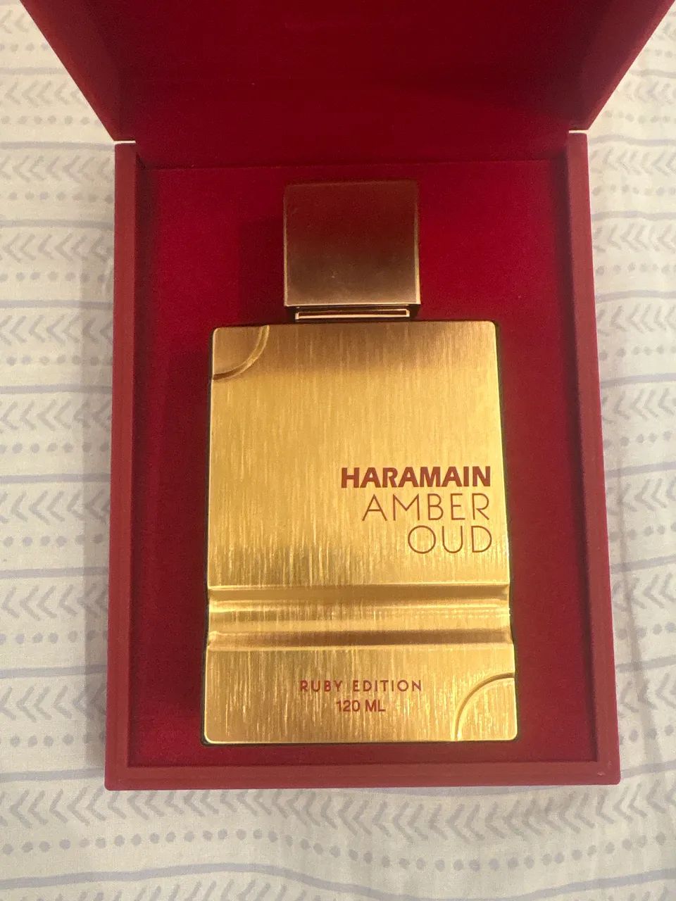 Amber oud haramain ruby edition