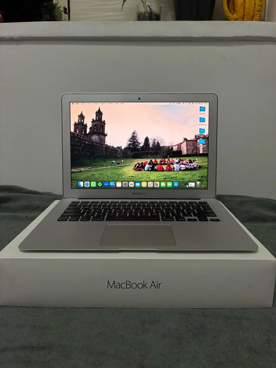 MacBook Air 13