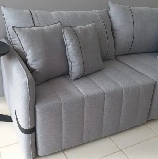 SOFÁ RETRÁTIL MODERNO 2M