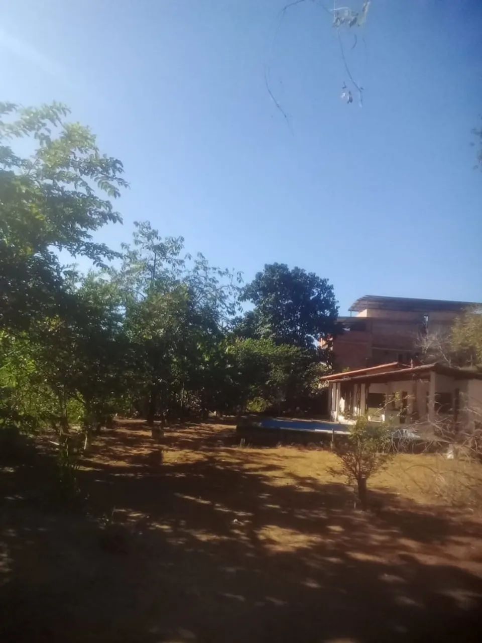 Vendo casa com terreno amplo - Foto 2