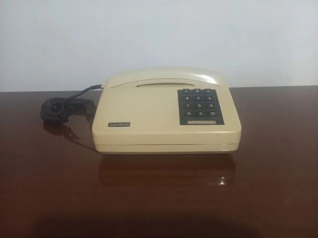 Antigo Telefone Gradiente