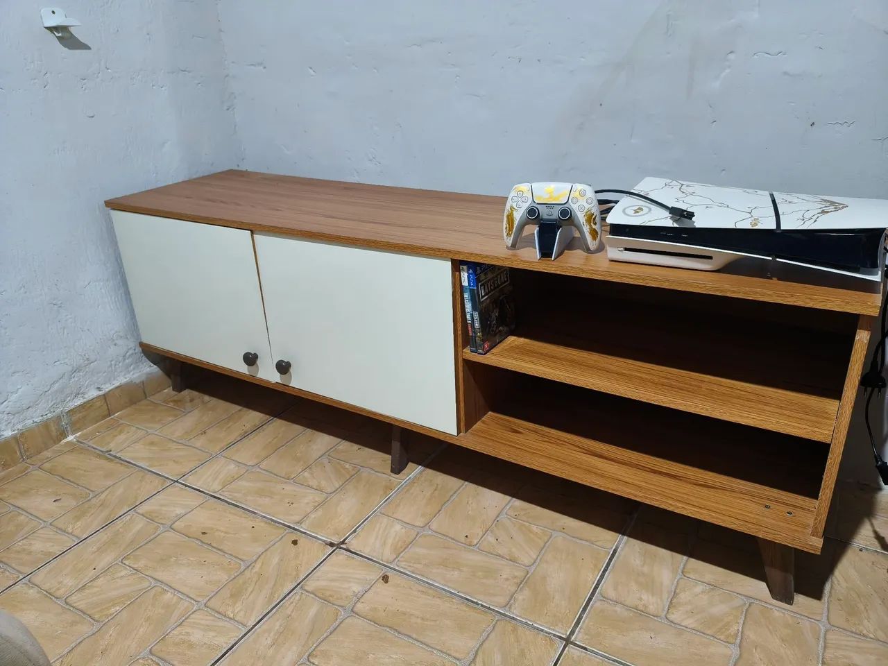 VENDO RACK DE SALA EM ÓTIMO ESTADO 
