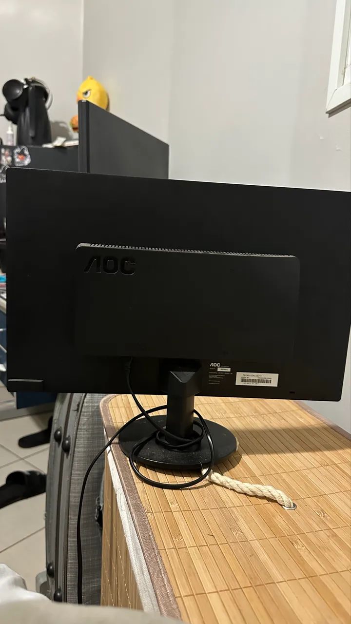 Monitor AOC LED 18,5 - Excelente Estado | Funcionando 100% - Foto 5