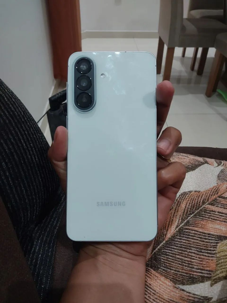Samsung Galaxy A57 5G azul  - Foto 2