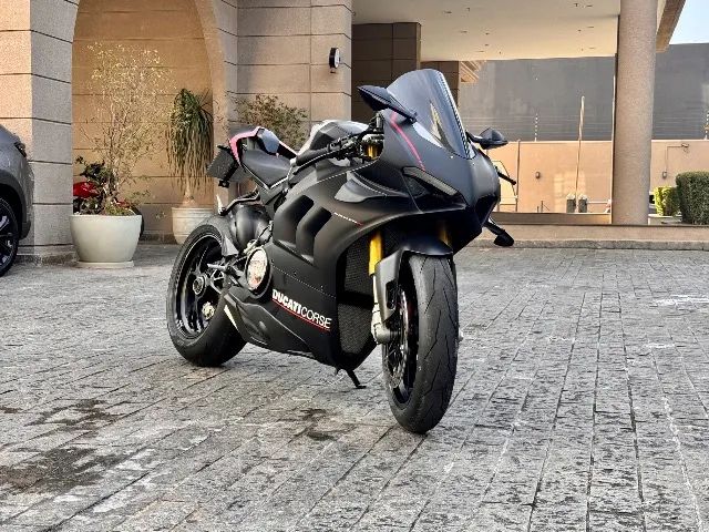 Ducati Panigale V4 S 2021