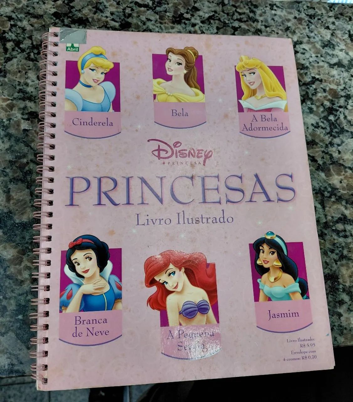 ALBUM FIGURINHA DISNEY PRINCESAS COMPLETO COLADO 2006