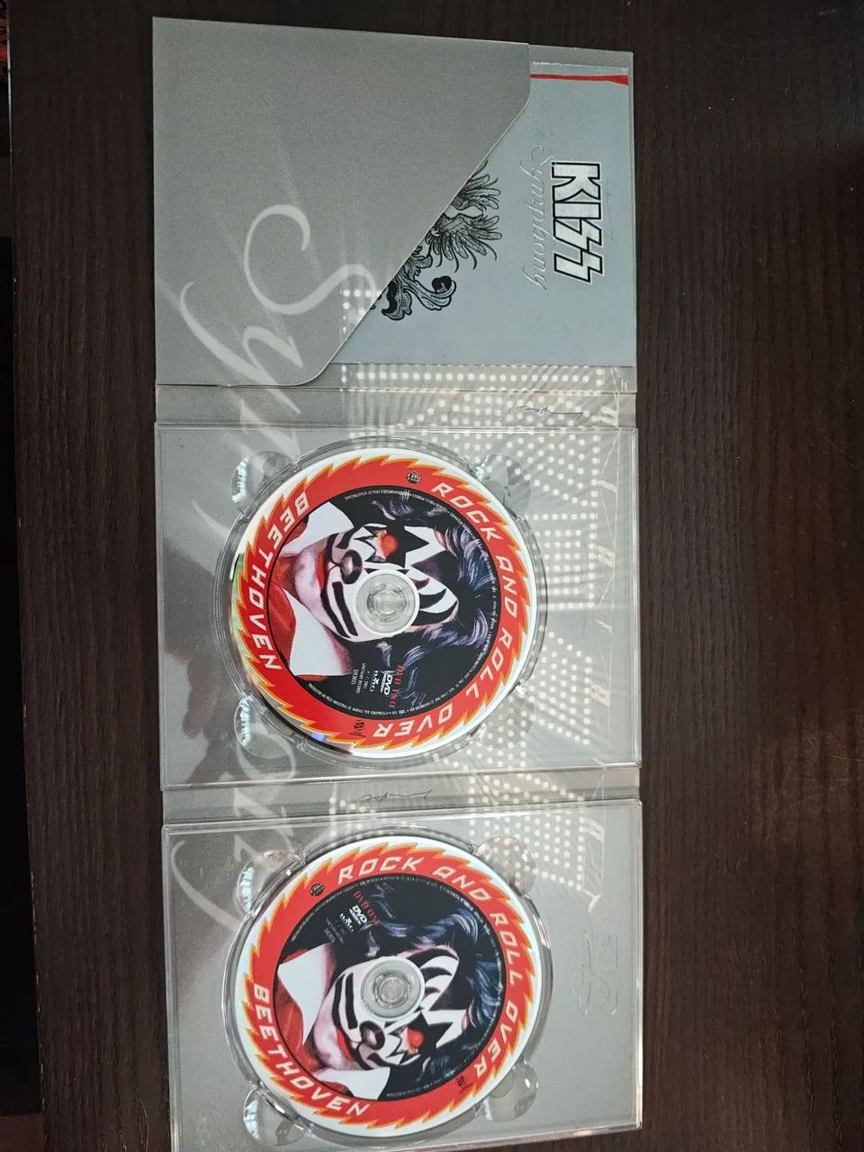 Kiss Symphony - DVD duplo com luva  - Foto 3