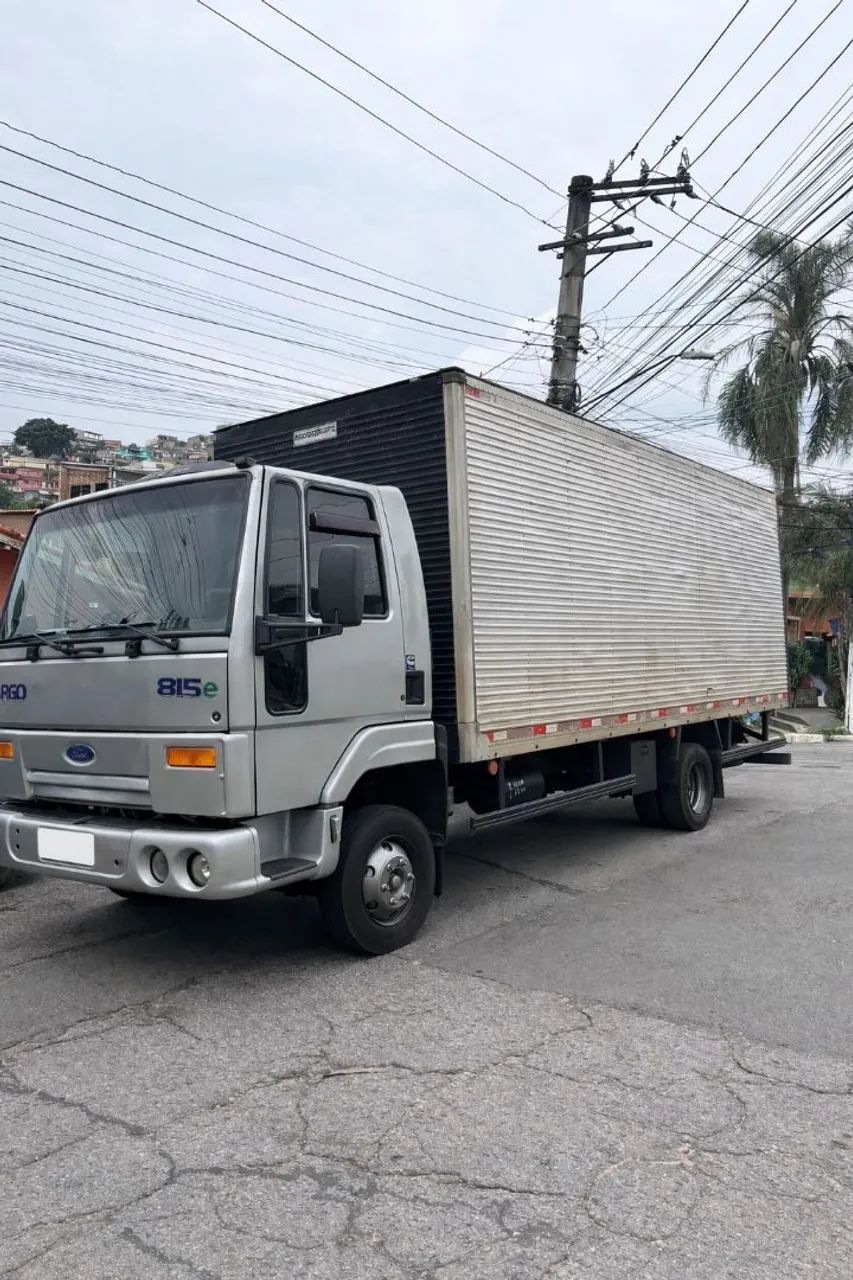 Ford Cargo 815E 2011