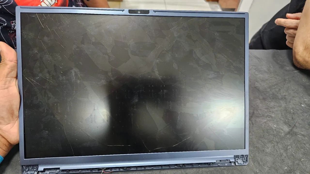 Vendo carcaça notebook VAIO FE16