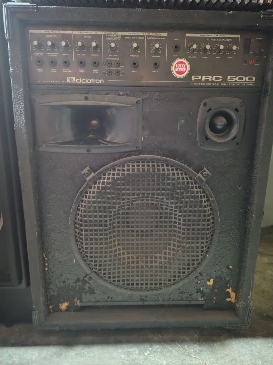 Caixa de som amplificada whattsom prc 500