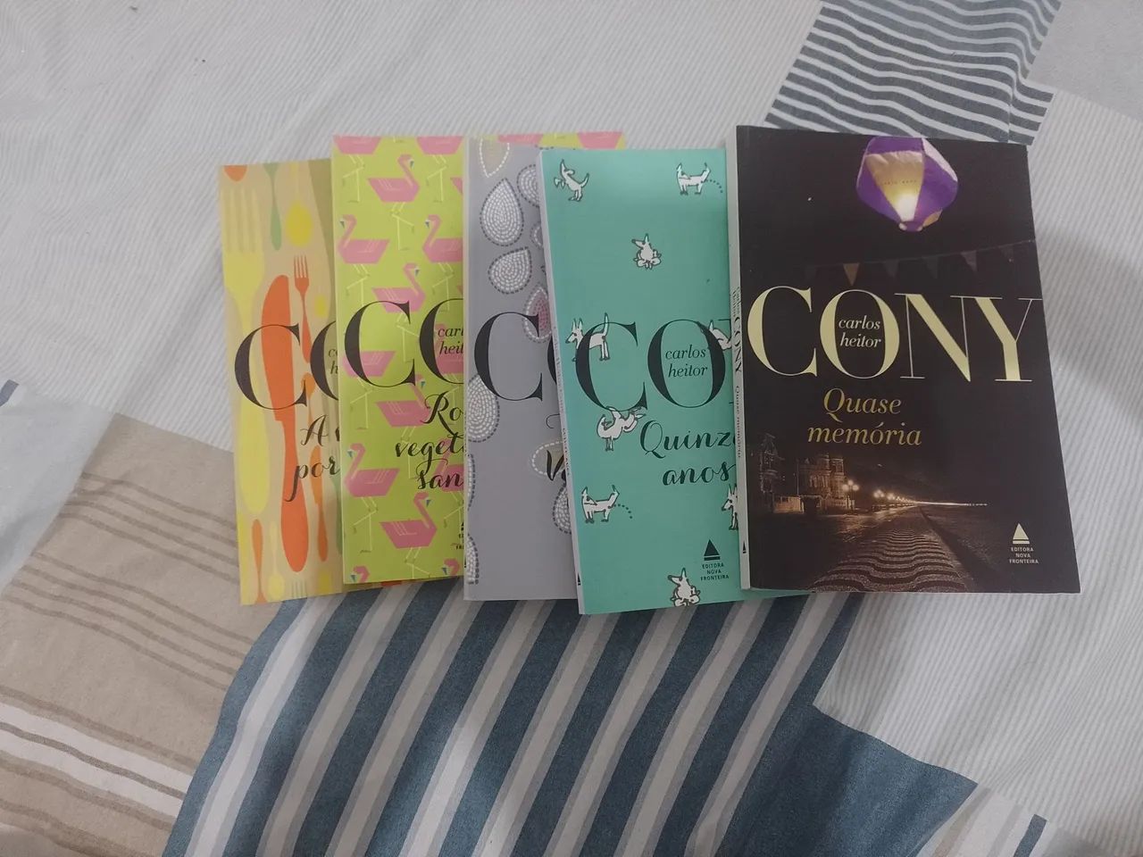 5 livros da coleção Cony - Foto 2