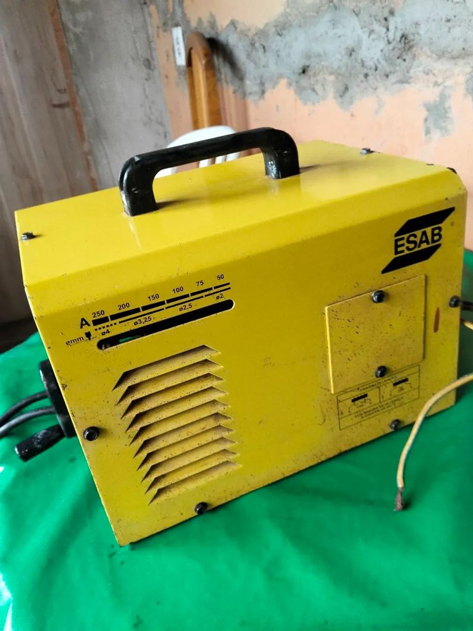 ESAB 250 110 / 220 - Foto 3